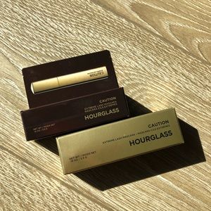 BNIB Hourglass Caution Extreme Lash Mascara
